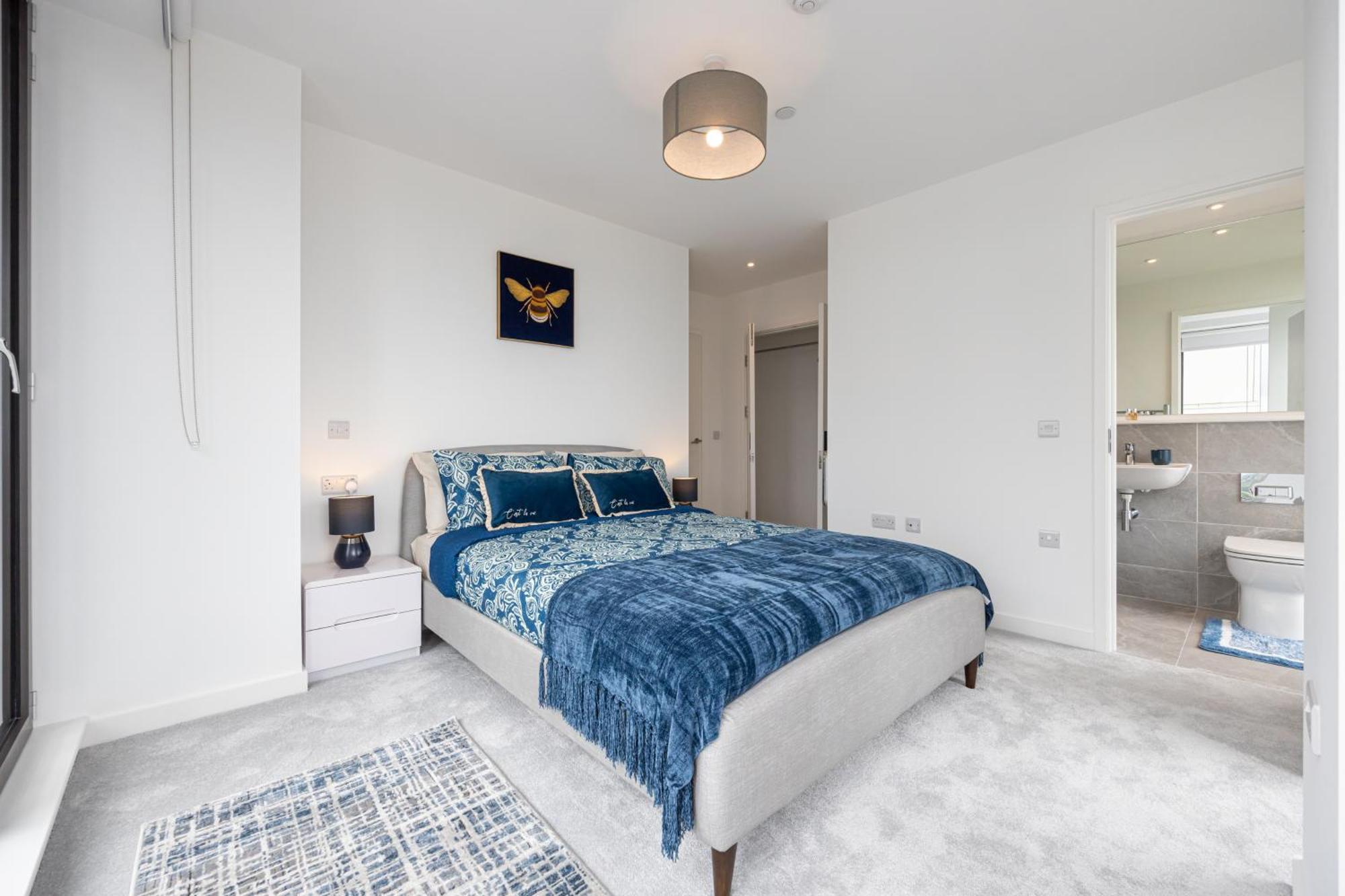City Center Ultra-Luxe 2Bed Villa Amalfi Манчестър Екстериор снимка